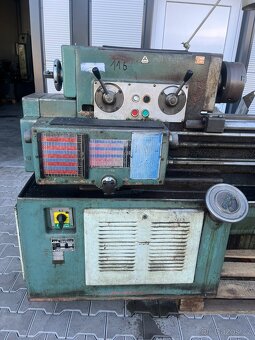 Soustruh SV18RA /750 - 4