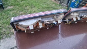 Prodám zadní světla Wartburg - 4
