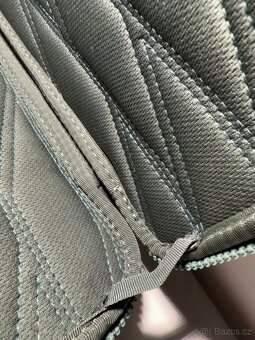 Thule – pouzdro na 14" MacBook Pro nebo 13" MacBook Air - 4