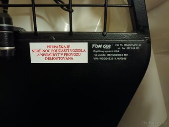 Přepážka pro Mercedes B 150 - 4