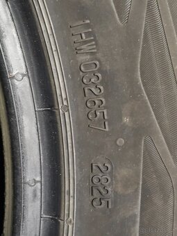 Pneu Continental EcoContact 6 215/55 R17 V - 4