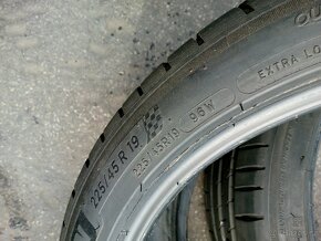 225/45 r19 96w Michelin - letní pneu 2ks - 4