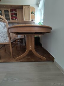 Stůl masiv dub rozkládací + 6 židlí - 4