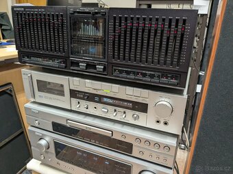 Akai, Kenwood - 4