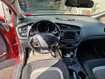KIA CEED SW 1,6 CRDI 94KW - 4