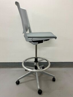 Haworth Very Stool Chair - 4