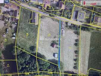 exluzivně možný prodej stavebního pozemku v obci Klučenice - 4