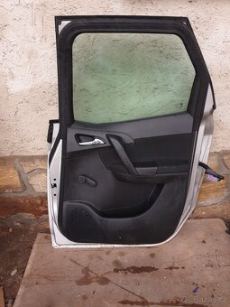 Opel Meriva B - 4