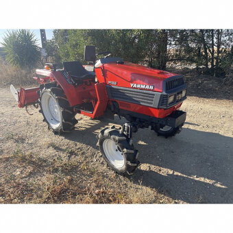 Traktor Yanmar F165 - 4