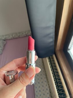 Kosmetika Estée Lauder, Loreal, YSL, Lancome, MAC - 4