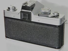 Praktica L2 - tělo - 4
