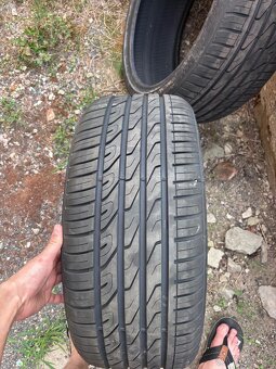 Nové letní pneu 235/40r19 - 4