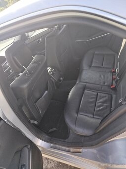 Mercedes E 212 - 4