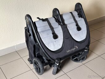 Kočárek pro dvojčata Baby Jogger City Mini GT2 Double - 4