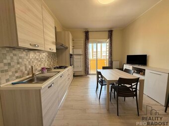 Moderní 4+kk apartmán s terasou – Viale Europa 70, Montesilv - 4