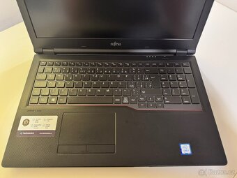Fujitsu Lifebook E559 -repas, záruka 2roky, Win11 (ečK2518) - 4