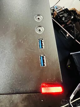 Herní Ryzen 5, až 16GB DDR4, m.2 SSD+ HDD, RX 470 4GB Win 11 - 4