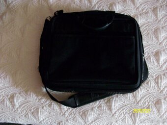 BRAŠNA NA NOTEBOOK HP - 4