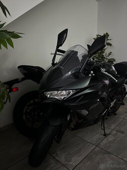 Kawasaki ninja 650 - 4
