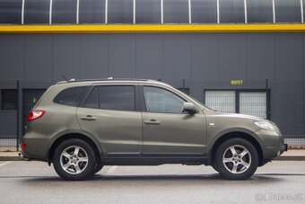 Hyundai Santa Fe - 4