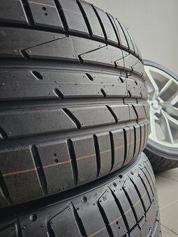 Orig. Audi 5x112 Letní 245/40/18 - Nové - 4