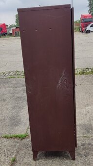 Prodám plechovou skříň, 3 ks k dispozici - 4