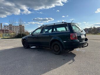 VW Passat - 4
