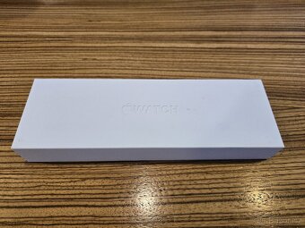 Apple Watch Series 9 45mm Cellular Gold s milánským tahem - 4
