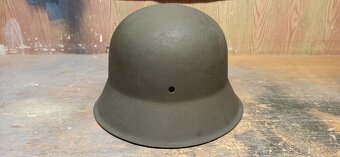 Německá helma M42. - 4