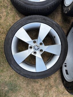 5x112mm 225/45R17 Octavia 3 - 4