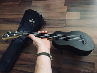 Sopránové ukulele Flight TUS-35 BK - 4