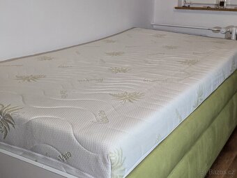 Vysoká rozšířená válenda - 4