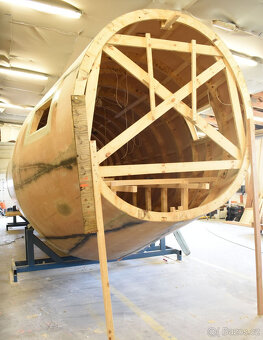 Dřevěný trup letadla – základ pro glamping, domek, ateliér - 4