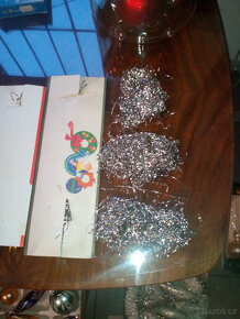 RETRO vánoční ozdoby-lamety,věnečky,svíčky,atd... - 4