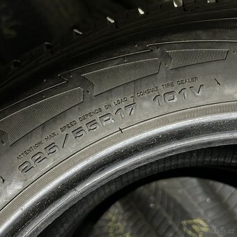 Zimní pneu 225/55 R17 101V Goodyear 7-7,5mm - 4