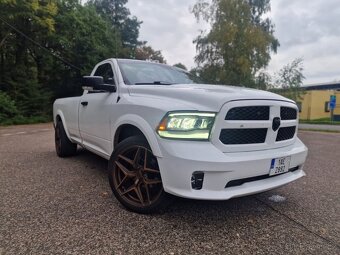 2015 RAM 1500 Single CAB 5.7 V8 Hemi - 4