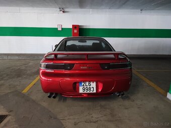 Mitsubishi 3000gt - 4