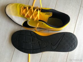Sálovky Nike Mercurial vel.45 fotbal - 4