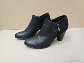 Černé kotníkové boty vel.39 - 4