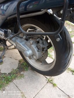 Honda ntv 650 - 4