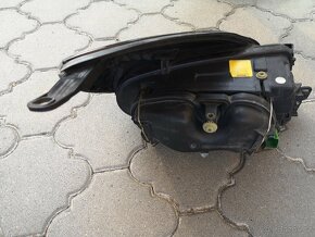 Prodám přední levé světlo na Ford Puma. - 4