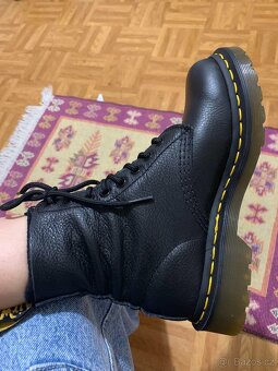 DR.MARTENS - 4