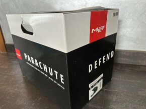 Prodam helmu MET PARACHUTE INTEGRALNI 51-56cm - 4