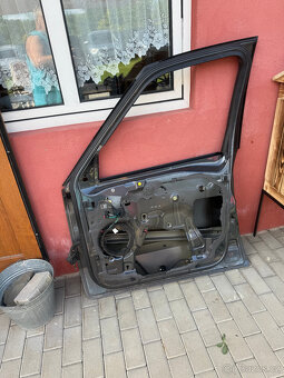 Ford Galaxy dvere predni prave dvere - 4