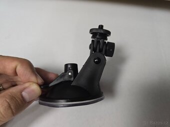 Přísavka / držák do auta pro GoPro a akční kamery - 4