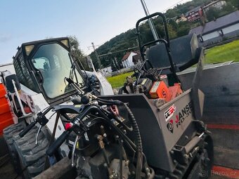 Predám BOBCAT S300H (highflow prietok 160L za min),2006,58kw - 4