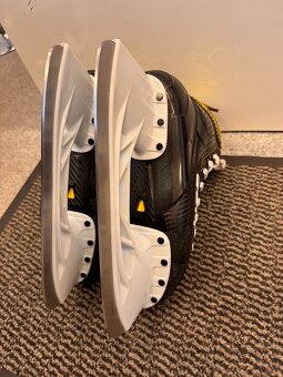 BRUSLE CCM SUPER TACKS 9355, VEL. 38,5/5D - 4