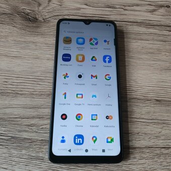 Xiaomi Redmi A3-6.71"IPS/  3GB/ 64GB černá - 4