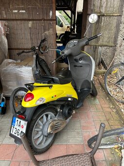 Skútr piaggio liberty 125s - 4
