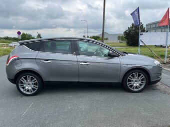 Lancia Delta, 1.4 T MultiAir 103kW - 4